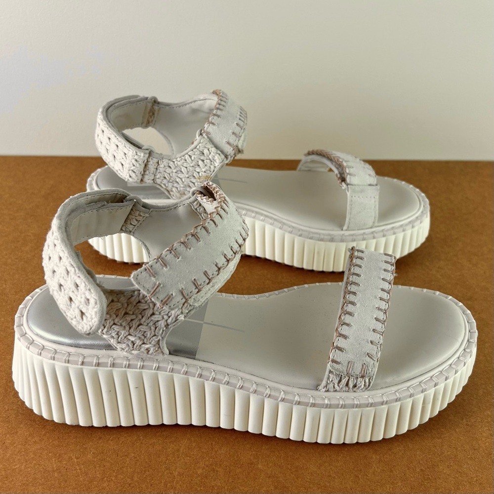 NEW DOLCE VITA IVORY PLATFORM SANDALS - Picture 3 of 13